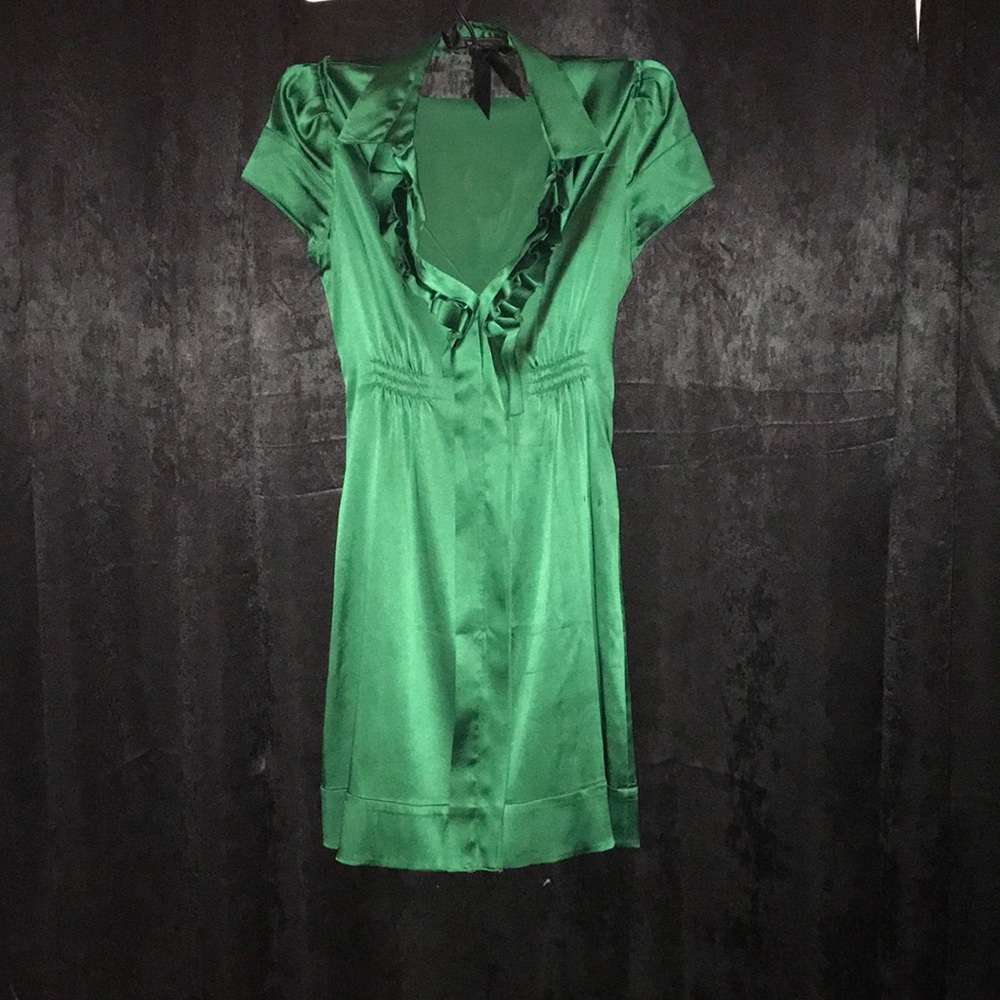 BCBG Max Azria mini dress in Kelly green